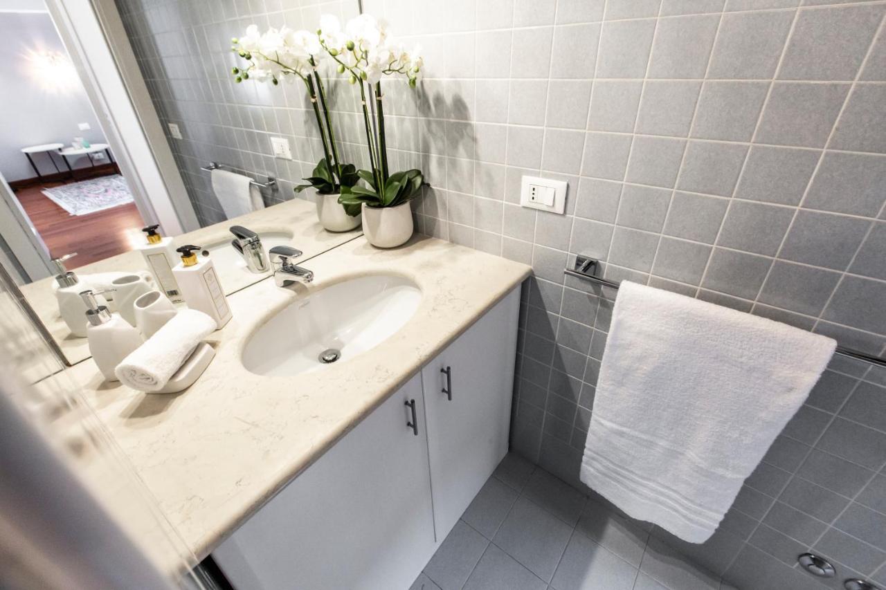 Appartement San Pantalon Luxury Penthouse R&R à Venise Extérieur photo